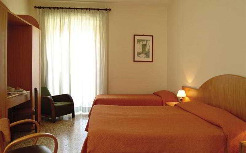 Hotel Del Corso Sorrento Exterior foto