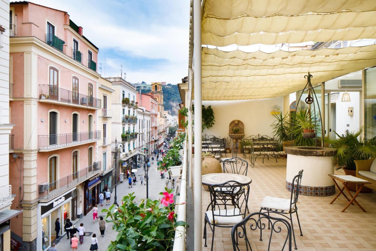 Hotel Del Corso Sorrento Exterior foto